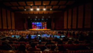 اختتام "أيام قرطاج" بتونس.. و"نورة تحلم" يفوز بالتانيت الذهبي