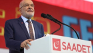 معارض تركي: لا عدالة ولا تنمية في وجود حزب أردوغان