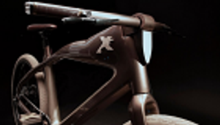 أذكى دراجة هوائية.. القيادة بالصوت وتعبيرات الوجه