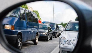 ضبط مرايا السيارة بشكل صحيح