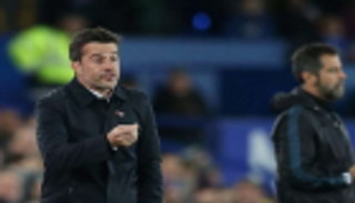 مدرب إيفرتون يؤكد خطورة إصابة أندريه جوميز