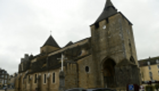 سرقة كنوز ثمينة من كاتدرائية فرنسية