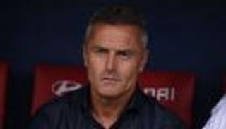 على طريقة فالنسيا.. سيلتا فيجو يقيل مدربه قبل مواجهة برشلونة