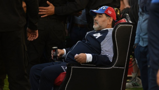 دييجو مارادونا