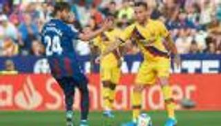 سبب جديد وراء استبعاد ميلو من قائمة برشلونة أمام براج