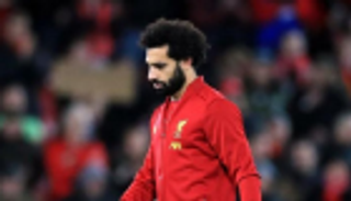 نجم أرسنال السابق يطالب باستبعاد صلاح أمام جينك