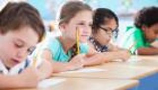 نصائح وأطعمة لزيادة التركيز لدى الأطفال