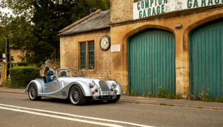 الرودستر Plus Six الجديدة