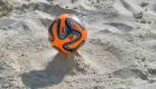 قواعد الكرة الشاطئية.. لا تعادلات في لعبة الأشواط الثلاثة