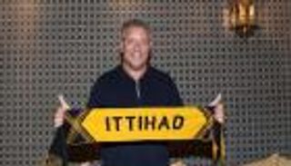 تين كات يؤكد معرفته بحل أزمة اتحاد جدة