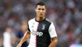 لاعبو يوفنتوس يشعرون بالغيرة من رونالدو