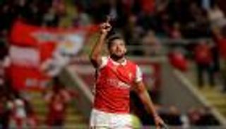 استبعاد "كوكا" من معسكر منتخب مصر