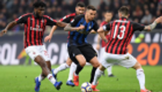 ميلان يستهدف ضرب الإنتر بصفقة كتالونية