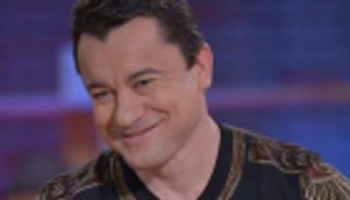 توقيف إعلامي تونسي بتهمة فساد بعد أسبوع من كشفه جرائم الإخوان