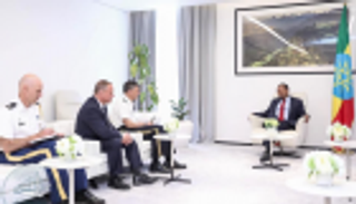 آبي أحمد وقائد "أفريكوم" يبحثان تعزيز قدرات الجيش الإثيوبي