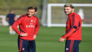 ظهور فيديو جديد لحادثة السطو على أوزيل وزميله في أرسنال