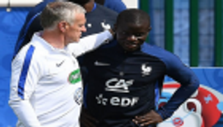 ديشامب يواصل استفزاز لامبارد بسبب كانتي