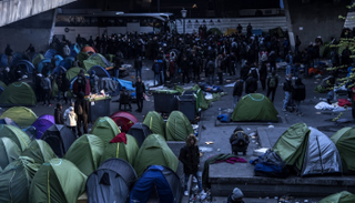 مخيم للمهاجرين في فرنسا - أرشيفية