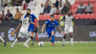 الشارقة يعزز صدارته للدوري الإماراتي بثنائية الجزيرة