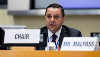 الدكتور محمد العسعس وزير مالية الأردن الجديد