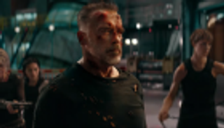 فيلم "تيرمينتور" يتصدر شباك التذاكر ومهدد بالسقوط