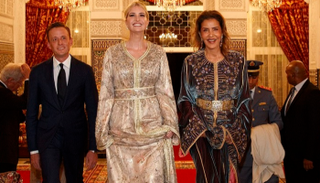 إيفانكا ترامب بالقفطان المغربي والأميرة للا مريم في مأدبة العشاء