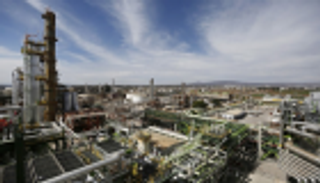 جنوب أفريقيا تتوقع تشغيل مصفاة بشراكة سعودية في 2028