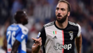 هيجوايين يحصد جائزة لاعب الشهر في يوفنتوس