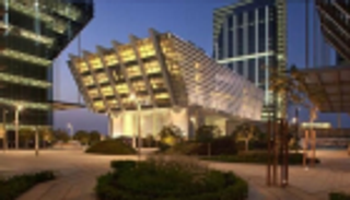 "سوق أبوظبي" يعرض تطوراته التقنية أمام مهرجان دولي للتكنولوجيا المالية