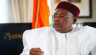 رئيس النيجر يصف الأحداث في غينيا بيساو بـ"الحرب الأهلية"