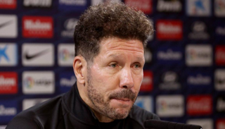 دييجو سيميوني مدرب أتلتيكو مدريد