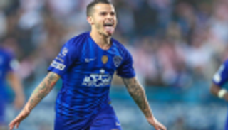 جيوفينكو يوجه رسالة تحذيرية بعد الانتصار على أوراوا