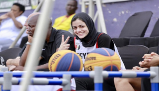 ثريا محمد 