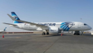 مصر تتسلم الطائرة الخامسة من طراز إيرباص A220-300
