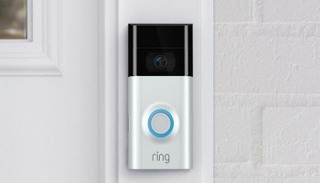 جرس الباب المزود بكاميرا من "رينج"