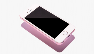 آيفون SE سيطرح في العام المقبل