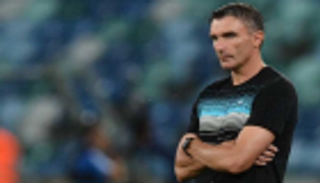 الرجاء المغربي يعلن فسخ عقد كارتيرون 