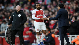 لاكازيت وإيمري 