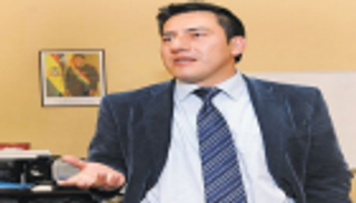 وزير الدفاع البوليفي يستقيل من منصبه