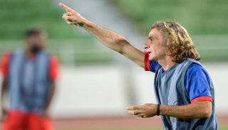 الأورجووياني - دانيال كارينيو