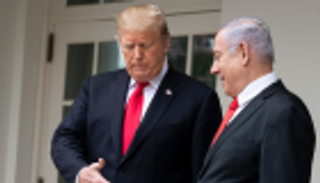 ترامب ساخرا: إذا عزلوني سأتولى رئاسة الحكومة الإسرائيلية 