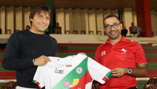 المدرب الإيطالي أنطونيو كونتي