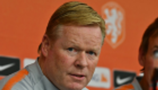 كومان يثير الجدل مجددا بشأن تدريب برشلونة