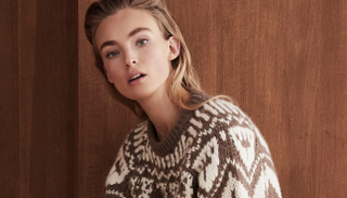 الألوان الزاهية تميز ملابس التريكو هذا الموسم