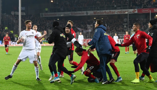 أبراهام لاعب فرانكفورت