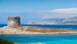 قرار إيطالي غريب تجاه زوار جزر سردينيا الساحرة