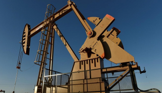 النفط ينخفض مع تبدد توقعات إبرام اتفاق تجاري بين الصين وأمريكا