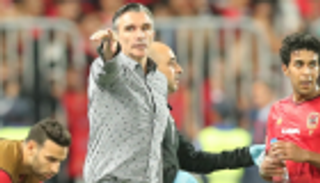 خاص.. كارتيرون يوضح حقيقة مفاوضات النجم الساحلي قبل مواجهة الأهلي