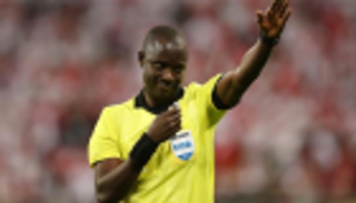 الفيفا يختار 4 حكام أفارقة للمشاركة في مونديال الأندية