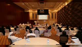 دورة الذكاء الاصطناعي في غرفة الفجيرة